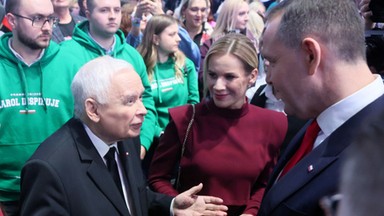 Podcast Onetu I Newsweeka: Stan Wyjątkowy – Dwa Razy W Tygodniu Podcast Onetu I Newsweeka: Stan Wyjątkowy – Dwa Razy W Tygodniu