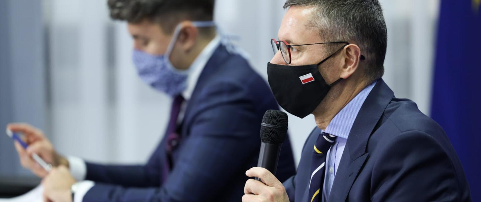 Polska Firma Dostarczy Trotyl Dla Armii Amerykańskiej Polska Firma Dostarczy Trotyl Dla Armii Amerykańskiej