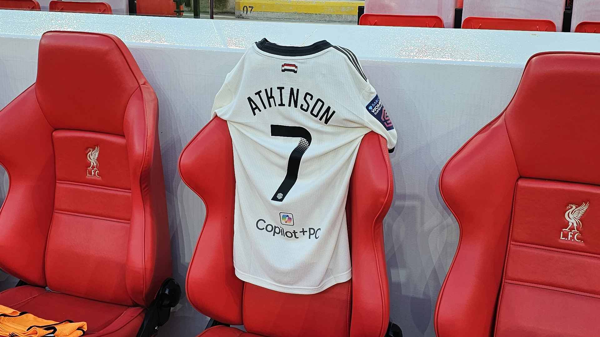 Poppy Atkinson: Manchester United And Bayern Munich's Moving Tribute Poppy Atkinson: Manchester United And Bayern Munich's Moving Tribute