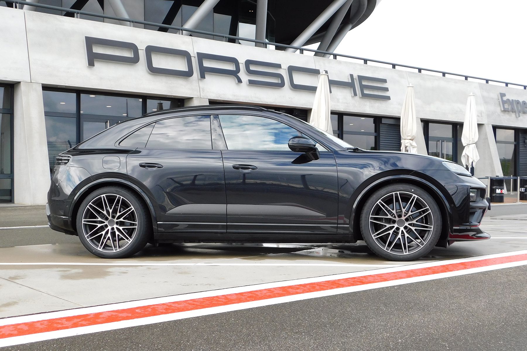 Porsche Macan Electric: A Deep Dive Into The New Drive Experience Porsche Macan Electric: A Deep Dive Into The New Drive Experience