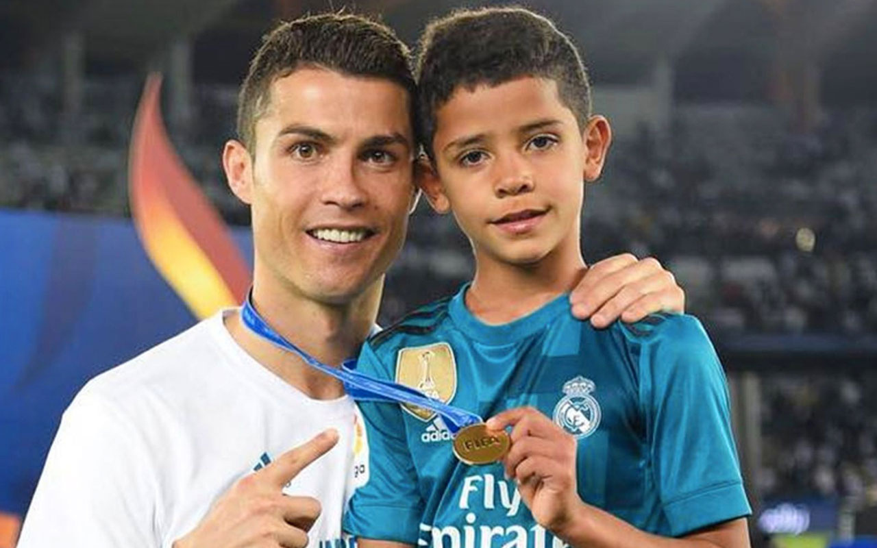 Portekiz Kampı: Ronaldo'nun Şaşkınlığı Ve Fenerbahçe'nin Sevinci Portekiz Kampı: Ronaldo'nun Şaşkınlığı Ve Fenerbahçe'nin Sevinci