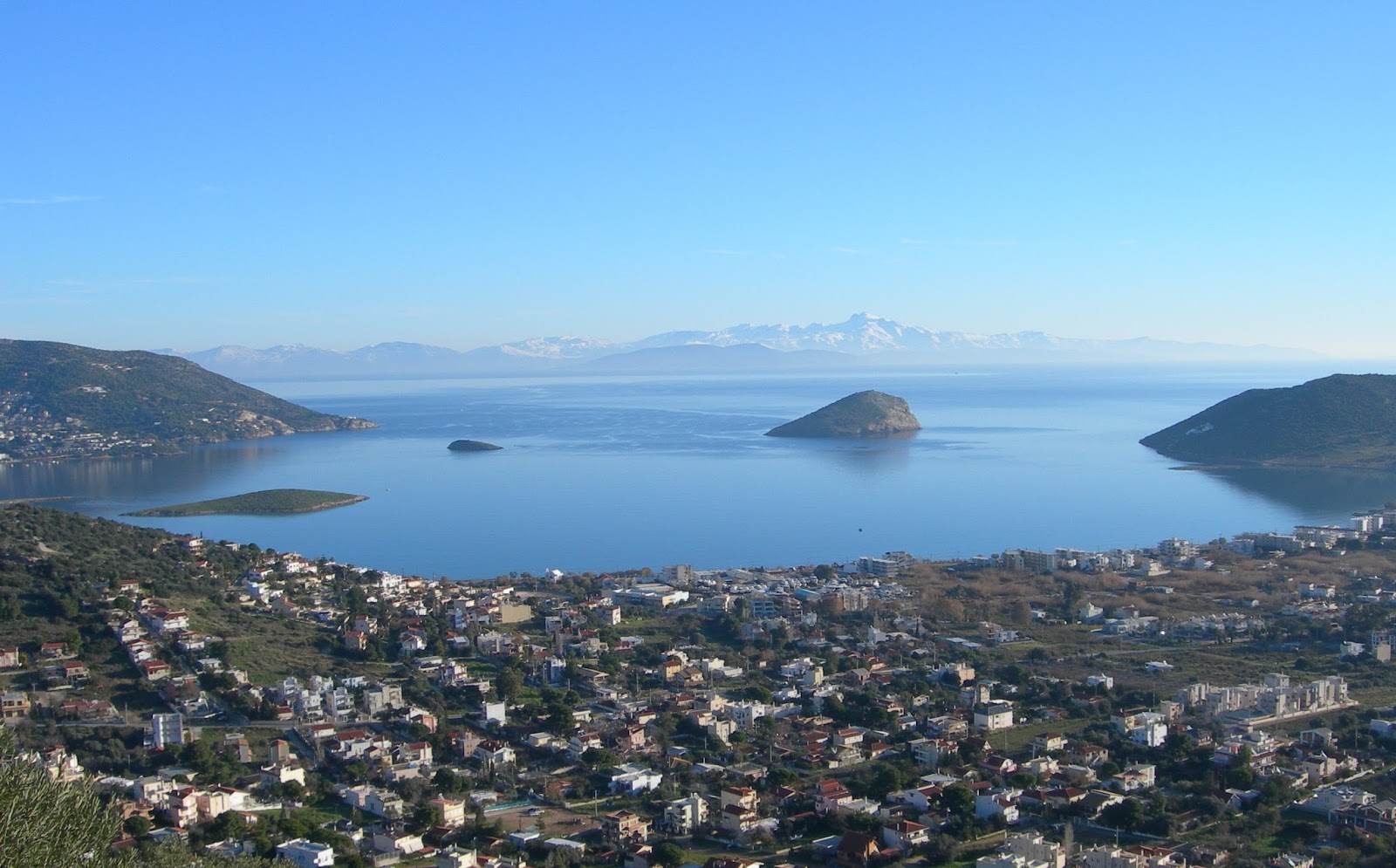 Πόρτο Ράφτης Και Αθήνα: Ληστές Εισβάλλουν Σε Μονοκατοικίες Προκαλώντας Τρόμο Πόρτο Ράφτης Και Αθήνα: Ληστές Εισβάλλουν Σε Μονοκατοικίες Προκαλώντας Τρόμο