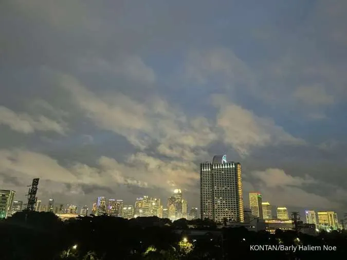 Prakiraan Cuaca Besok Di Jawa Barat: Hujan Hingga Sore Hari Prakiraan Cuaca Besok Di Jawa Barat: Hujan Hingga Sore Hari