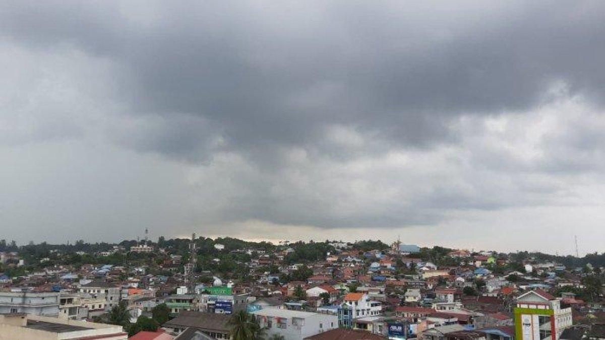 Prakiraan Cuaca Semarang 22 April 2024: Hujan Siang Hari Di Jawa Tengah Prakiraan Cuaca Semarang 22 April 2024: Hujan Siang Hari Di Jawa Tengah