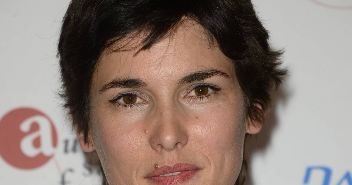 Première Parisienne D'Éric Antoine : Présence Remarquée D'une Ancienne Miss Météo Première Parisienne D'Éric Antoine : Présence Remarquée D'une Ancienne Miss Météo