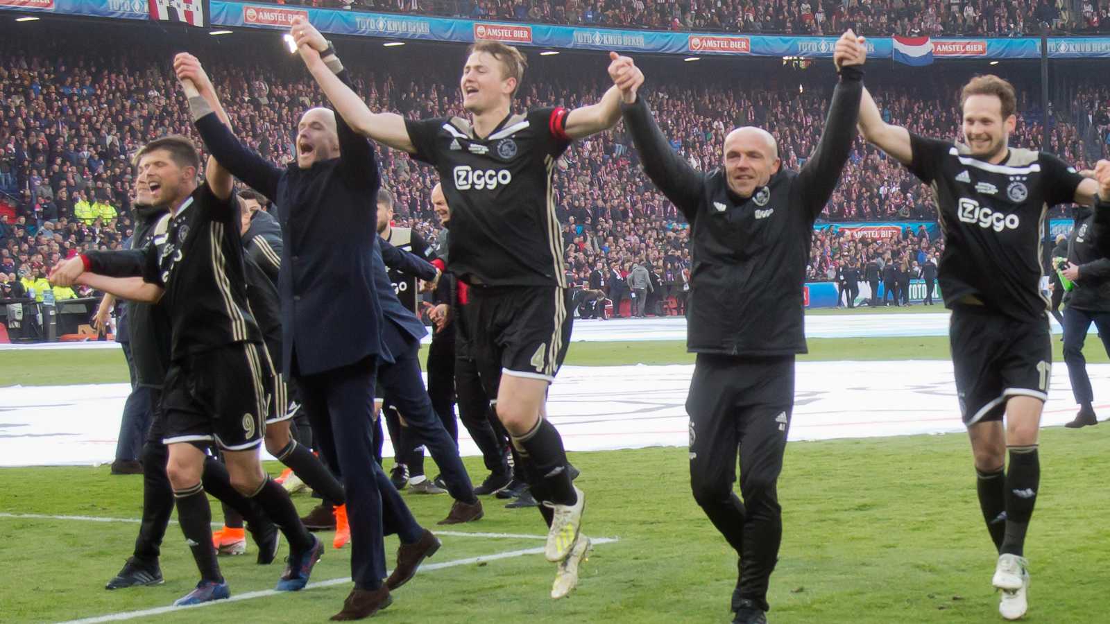 RB Leipzig's Summer Target: Erik Ten Hag - A Realistic Possibility? RB Leipzig's Summer Target: Erik Ten Hag - A Realistic Possibility?