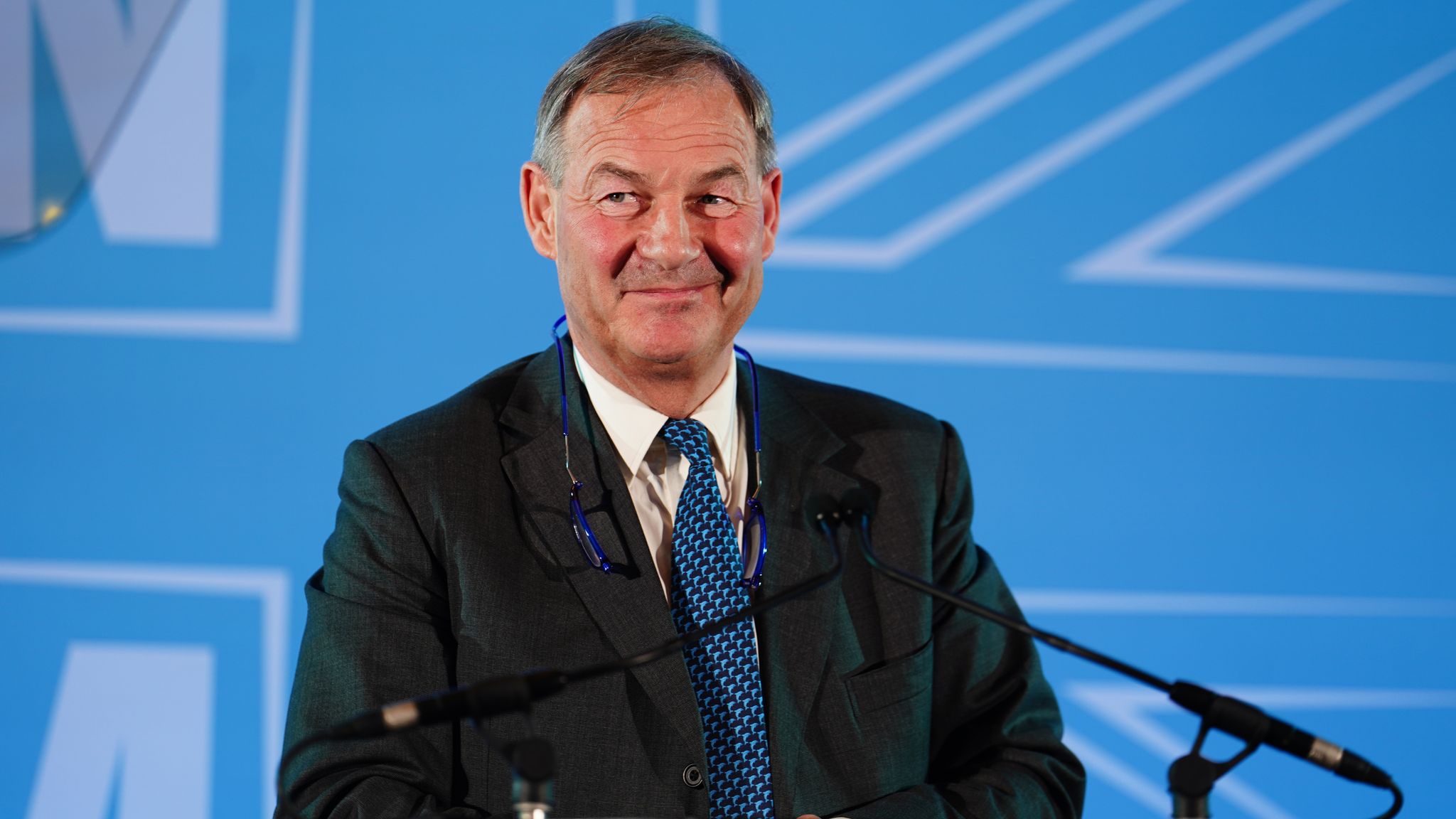 Reform UK Faces Bullying Scandal: Investigation Into Rupert Lowe's Conduct Reform UK Faces Bullying Scandal: Investigation Into Rupert Lowe's Conduct