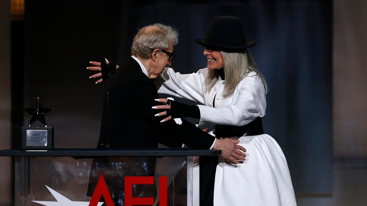 Resurfaced Sexual Abuse Accusations Against Woody Allen: Sean Penn Weighs In Resurfaced Sexual Abuse Accusations Against Woody Allen: Sean Penn Weighs In