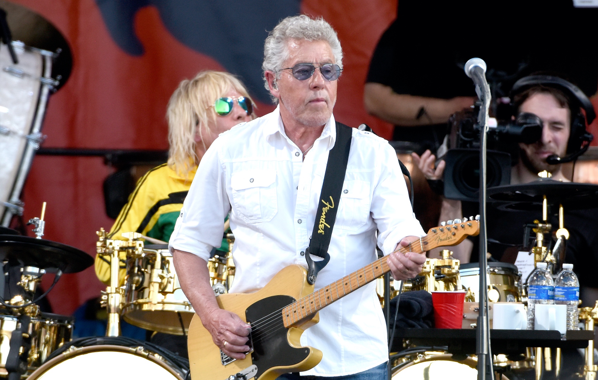 Roger Daltrey's Health: Concerns Over Vision And Hearing Deterioration Roger Daltrey's Health: Concerns Over Vision And Hearing Deterioration