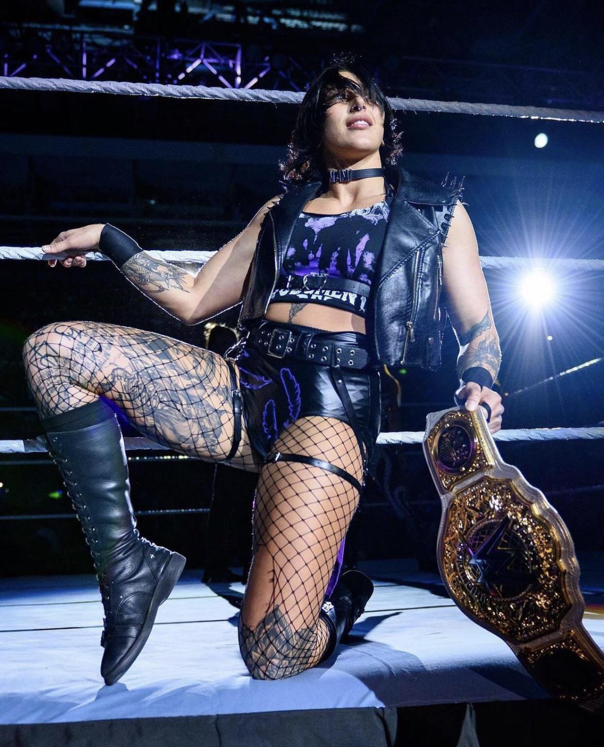 Roxanne Perez & Rhea Ripley: Money In The Bank Ladder Match Qualification Secured Roxanne Perez & Rhea Ripley: Money In The Bank Ladder Match Qualification Secured