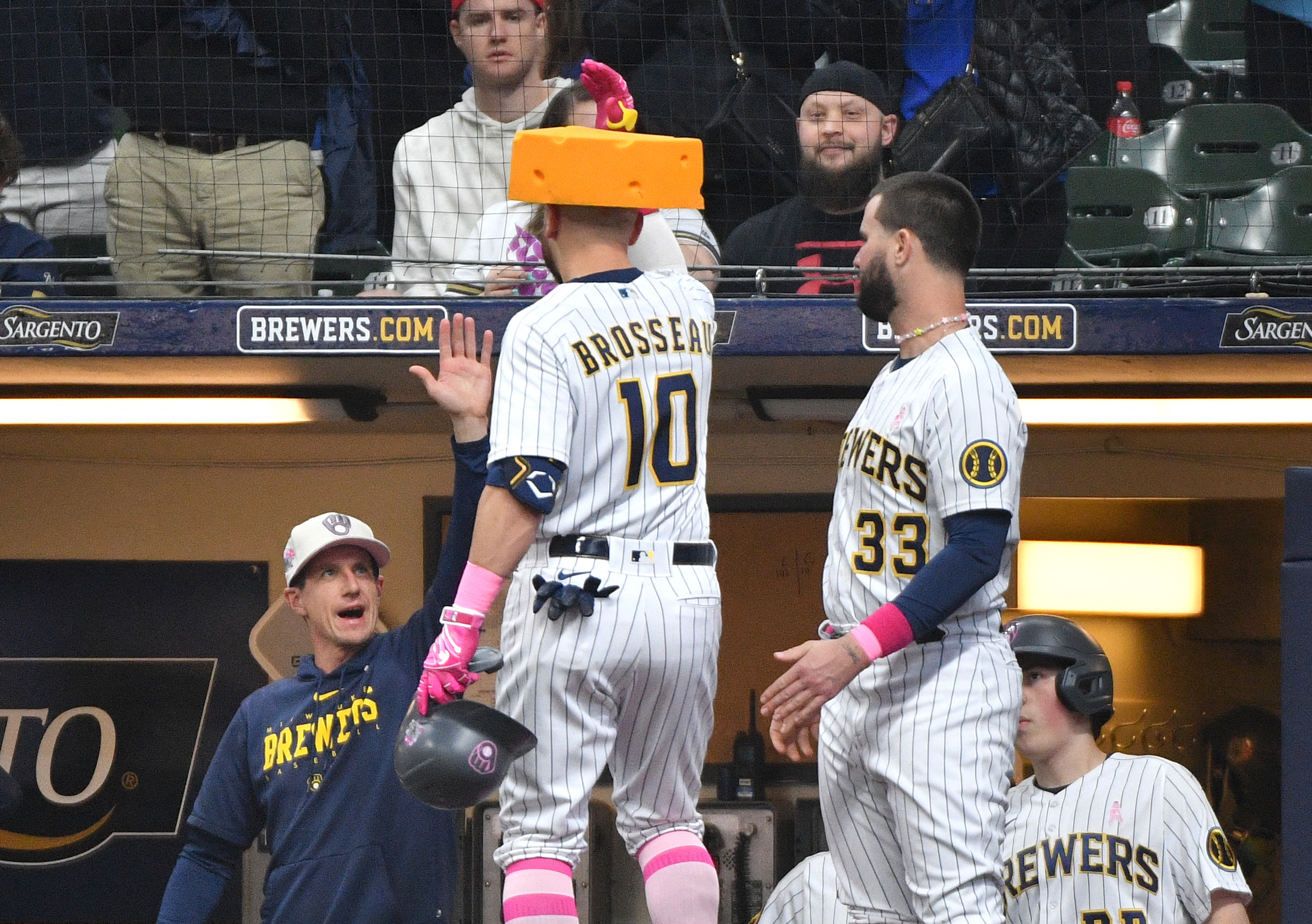 Royals Fall To Brewers On Walk-Off Bunt Royals Fall To Brewers On Walk-Off Bunt