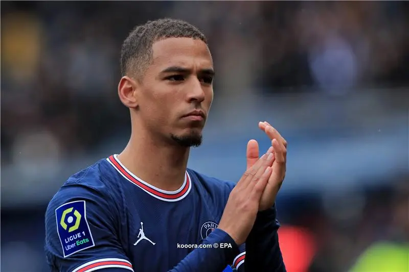 رسميًا: مدافع ليفركوزن يرحل وينضم لنادٍ جديد رسميًا: مدافع ليفركوزن يرحل وينضم لنادٍ جديد