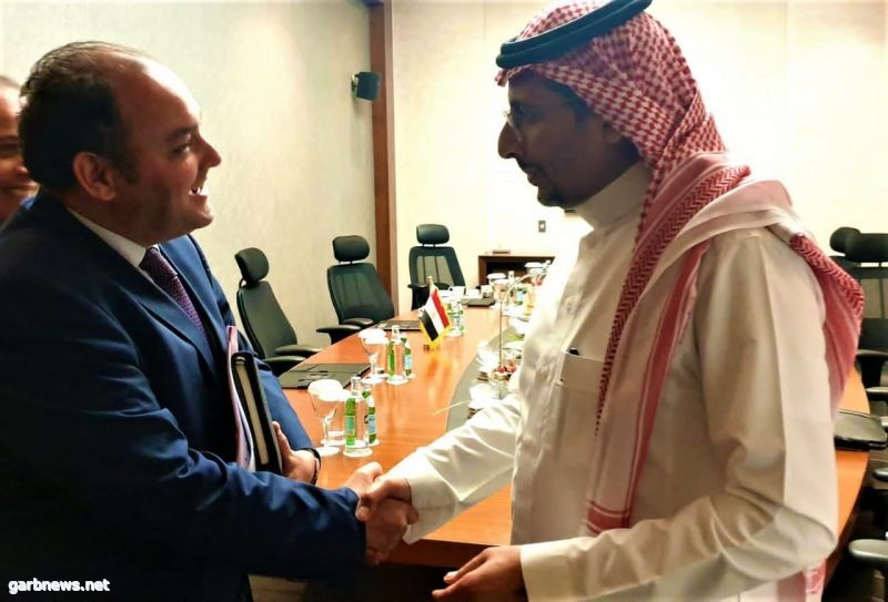 رؤية جديدة للتعاون التجاري: وزير التجارة السعودي يلتقي نظيره الأذربيجاني رؤية جديدة للتعاون التجاري: وزير التجارة السعودي يلتقي نظيره الأذربيجاني