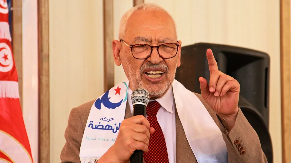 رئيس شباب بن جرير يُدان: ما هي التهم الموجهة إليه؟ رئيس شباب بن جرير يُدان: ما هي التهم الموجهة إليه؟