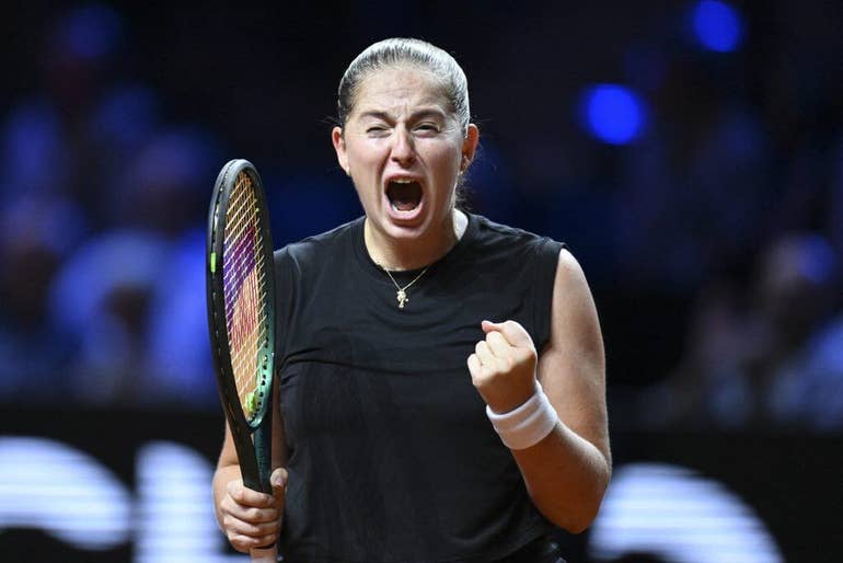 Sabalenka Falls To Ostapenko In Stuttgart Sabalenka Falls To Ostapenko In Stuttgart