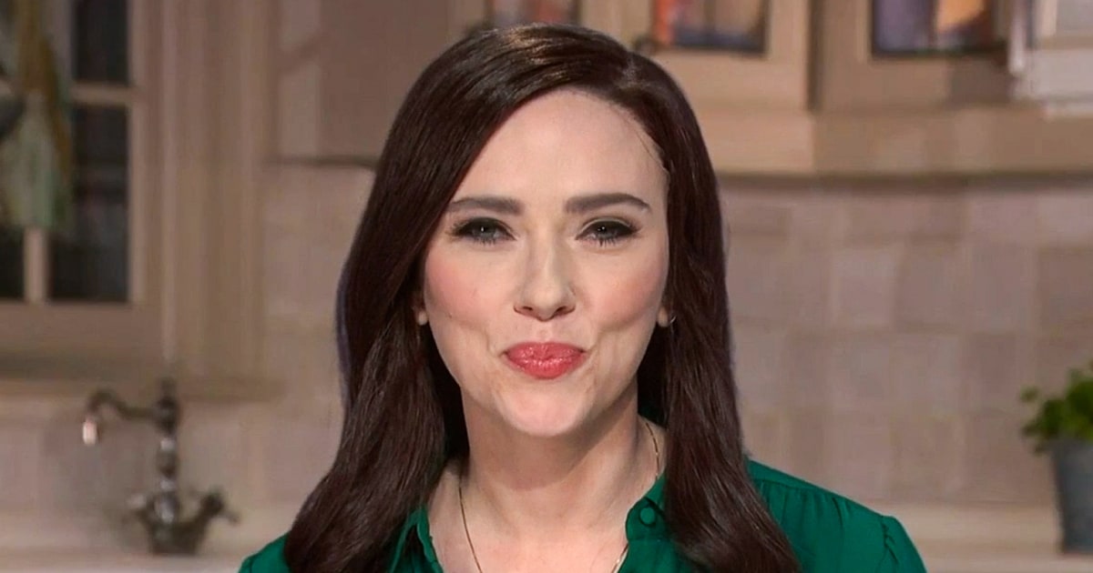 Scarlett Johansson And Husband's SNL Revenge: The Crude Roast Beef Joke Backlash Scarlett Johansson And Husband's SNL Revenge: The Crude Roast Beef Joke Backlash