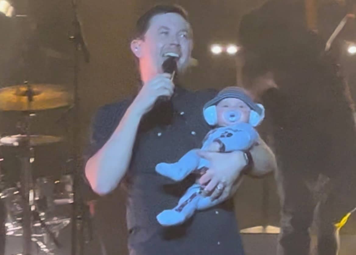 Scotty McCreery's Son's Adorable George Strait Tribute: Watch The Video Scotty McCreery's Son's Adorable George Strait Tribute: Watch The Video