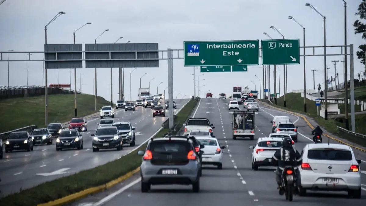 ¿Semana Santa O Semana De Turismo? El Debate Sobre La Identidad Uruguaya. ¿Semana Santa O Semana De Turismo? El Debate Sobre La Identidad Uruguaya.