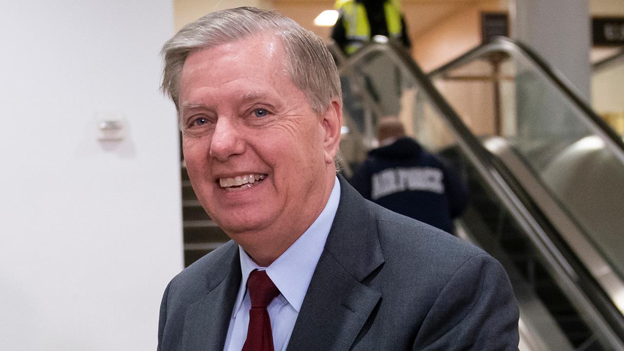 Senator Graham Urges Strong US Sanctions Against Russia Over Ukraine Ceasefire Senator Graham Urges Strong US Sanctions Against Russia Over Ukraine Ceasefire
