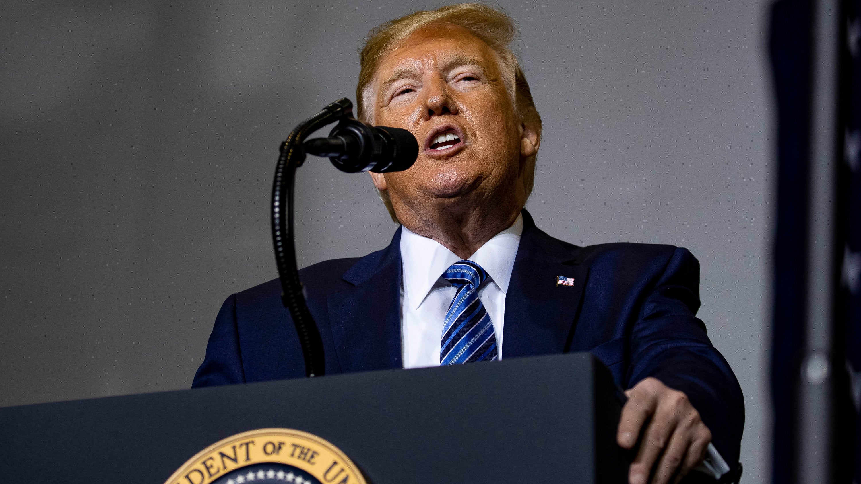 Senator Warner: Trump's Tariffs Remain His Key Economic Strategy Senator Warner: Trump's Tariffs Remain His Key Economic Strategy