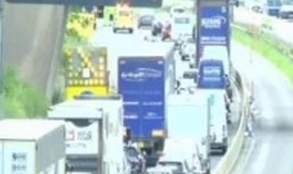 Severe Delays On M56 Due To Crash: Live Traffic Information Severe Delays On M56 Due To Crash: Live Traffic Information