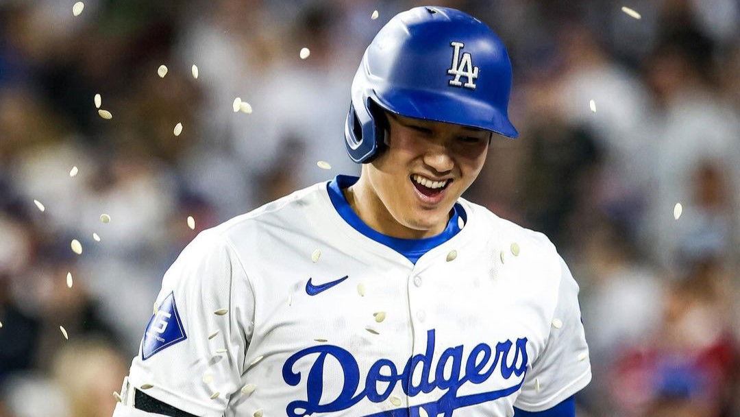 Shohei Ohtani's Touching Home Run Celebration: A Teammate's Sweet Moment Shohei Ohtani's Touching Home Run Celebration: A Teammate's Sweet Moment