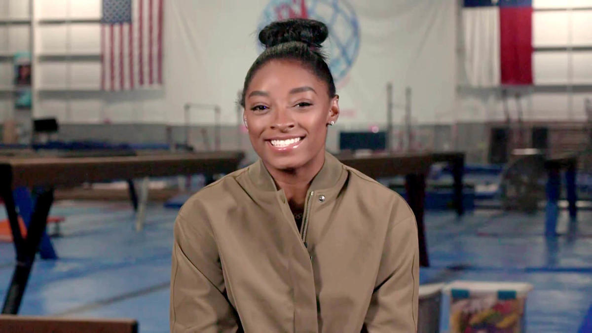Simone Biles And Jonathan Owens Share Adorable Photos Showcasing Her New Hairstyle Simone Biles And Jonathan Owens Share Adorable Photos Showcasing Her New Hairstyle