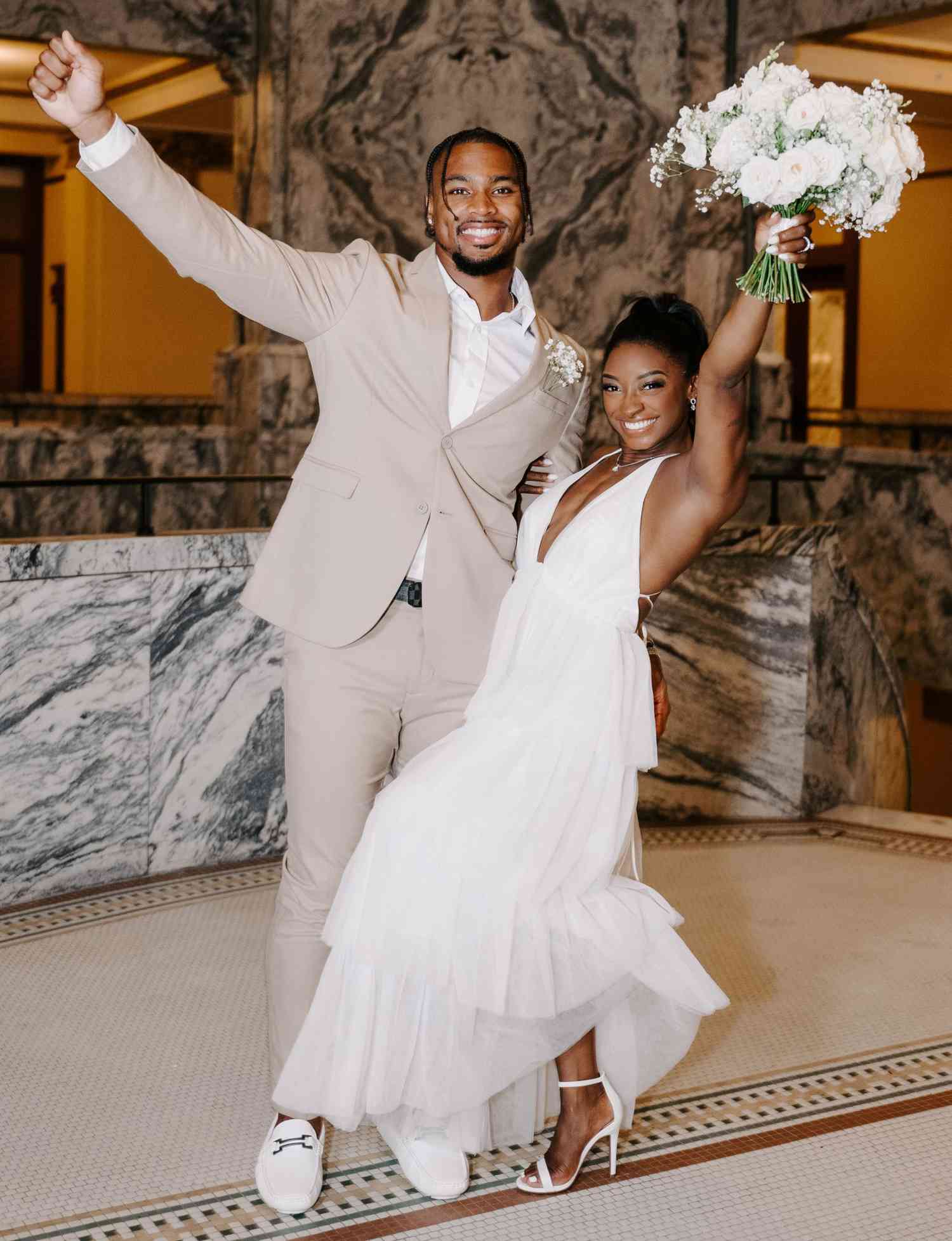 Simone Biles' Husband Jonathan Owens Supports Her Luxury Bag Purchases: Fans React Simone Biles' Husband Jonathan Owens Supports Her Luxury Bag Purchases: Fans React
