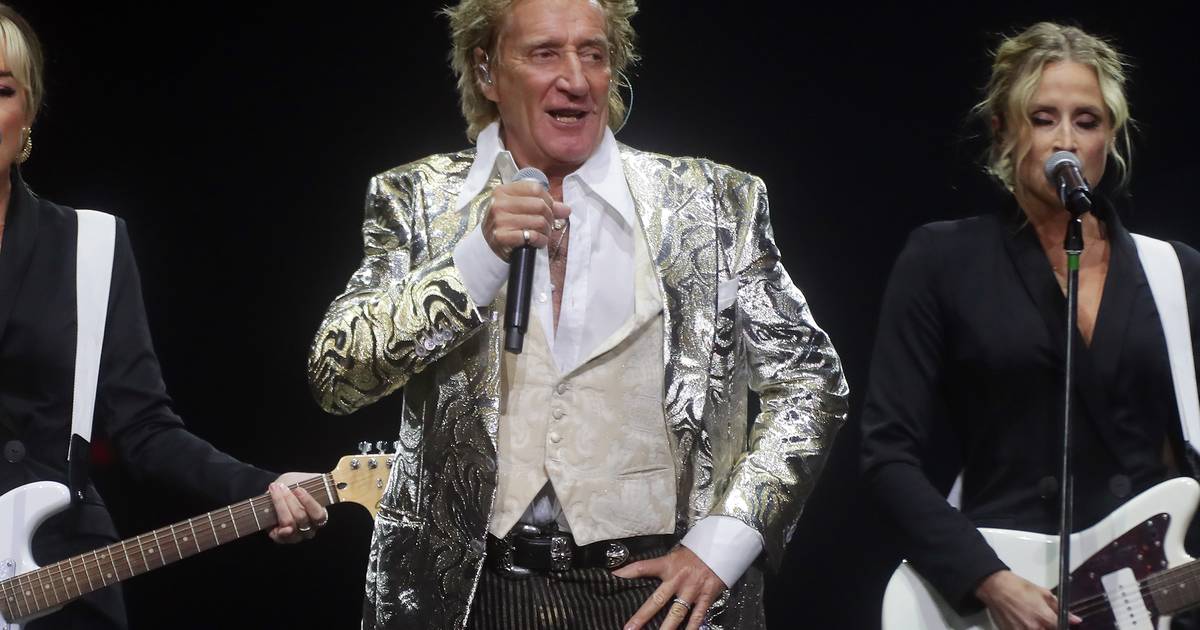 Sir Rod Stewart To Receive Prestigious Lifetime Achievement Award Sir Rod Stewart To Receive Prestigious Lifetime Achievement Award