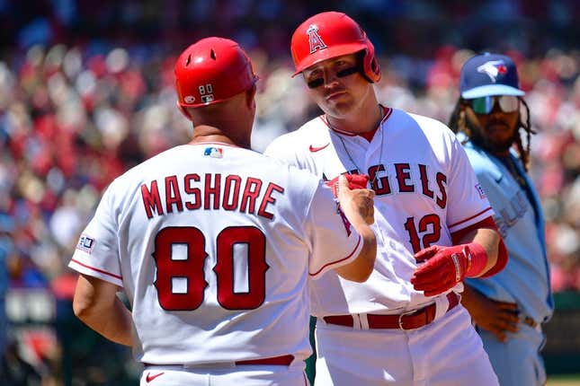 Six-Run 8th Inning Leads Angels To Victory Against Blue Jays Six-Run 8th Inning Leads Angels To Victory Against Blue Jays