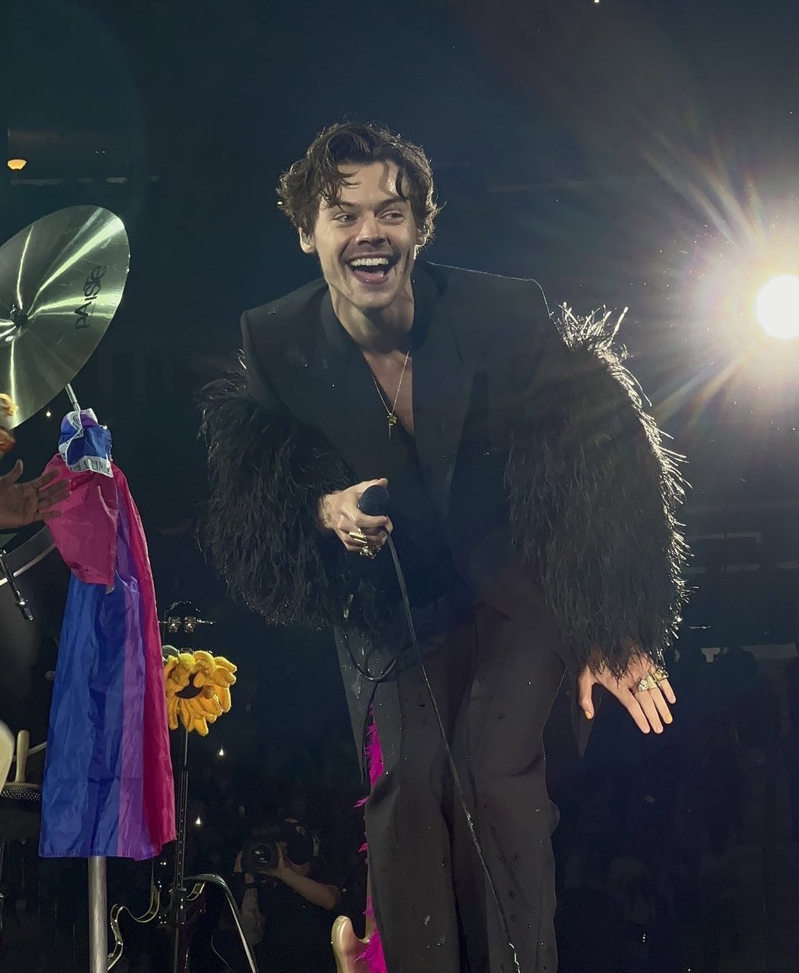 SNL's Bad Harry Styles Impression Leaves Him Devastated SNL's Bad Harry Styles Impression Leaves Him Devastated