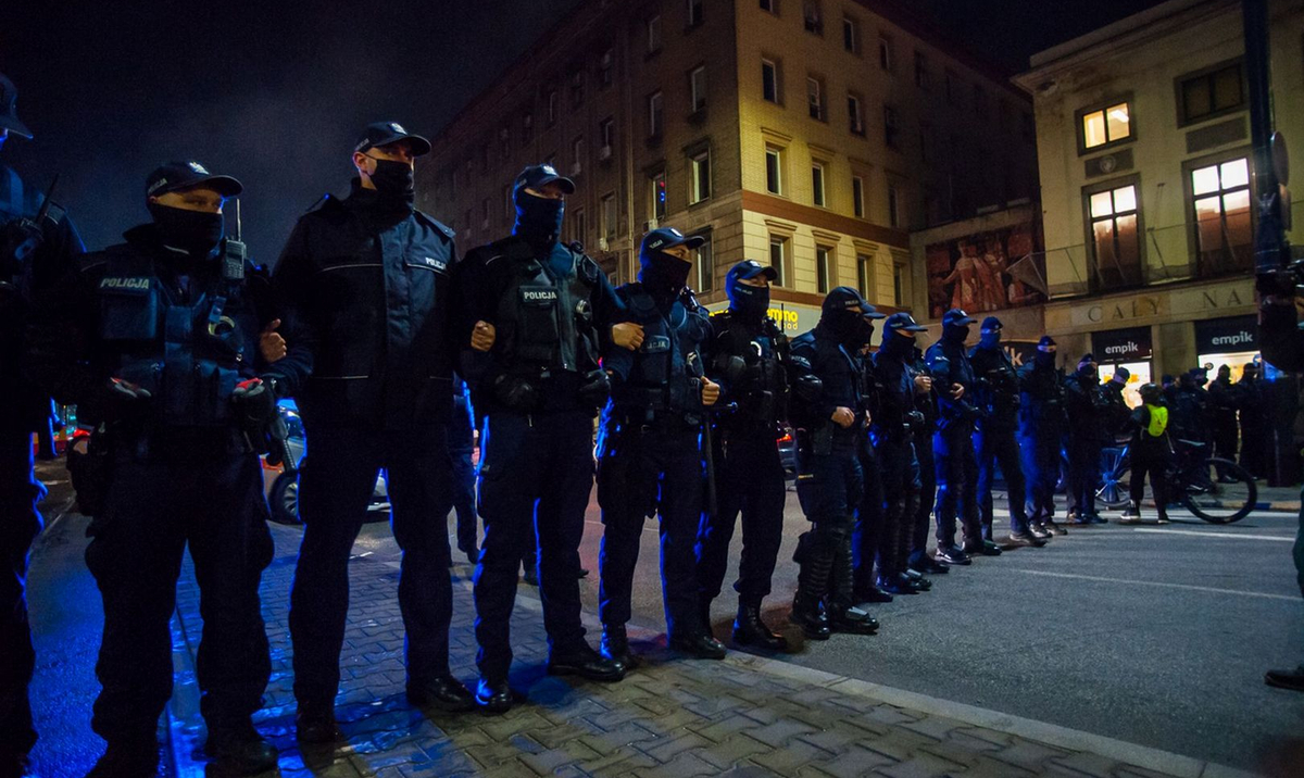 Sondaż: Zaufanie Polaków Do Działań Trumpa Wobec Ukrainy – Wyniki Zaskakują Sondaż: Zaufanie Polaków Do Działań Trumpa Wobec Ukrainy – Wyniki Zaskakują