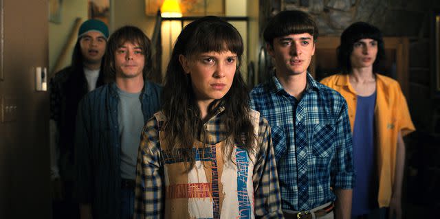 Stephen King Compares Stranger Things To IT: A Look At His Comments Stephen King Compares Stranger Things To IT: A Look At His Comments