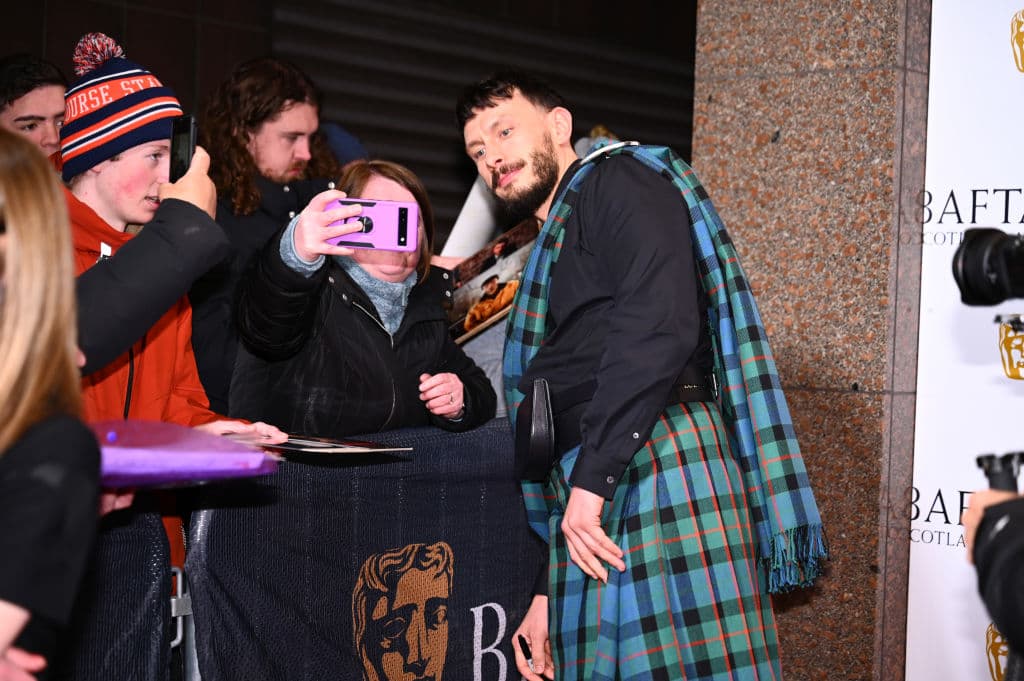 Stranger Things Star Films In Cardiff: New TV Project Details Stranger Things Star Films In Cardiff: New TV Project Details