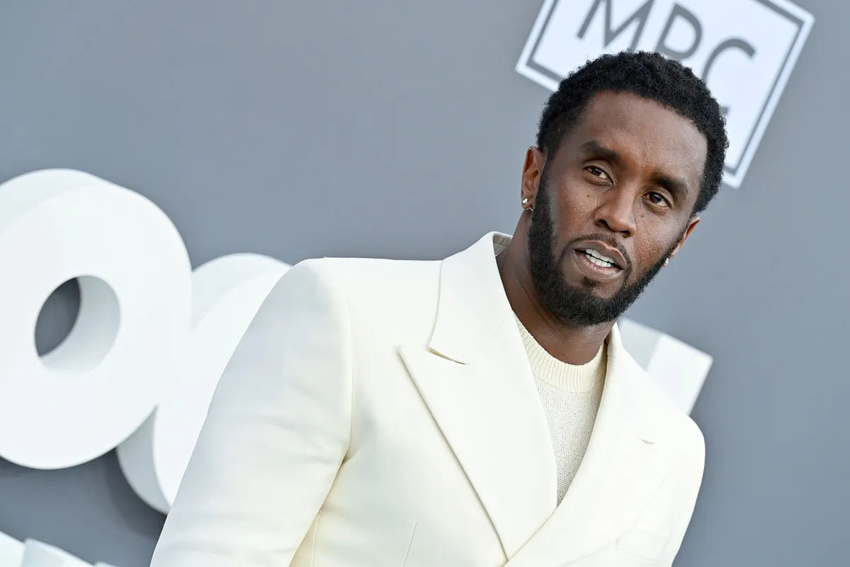 Suge Knight Urges Diddy To Take The Stand: A Bid For Humanization In Court Suge Knight Urges Diddy To Take The Stand: A Bid For Humanization In Court