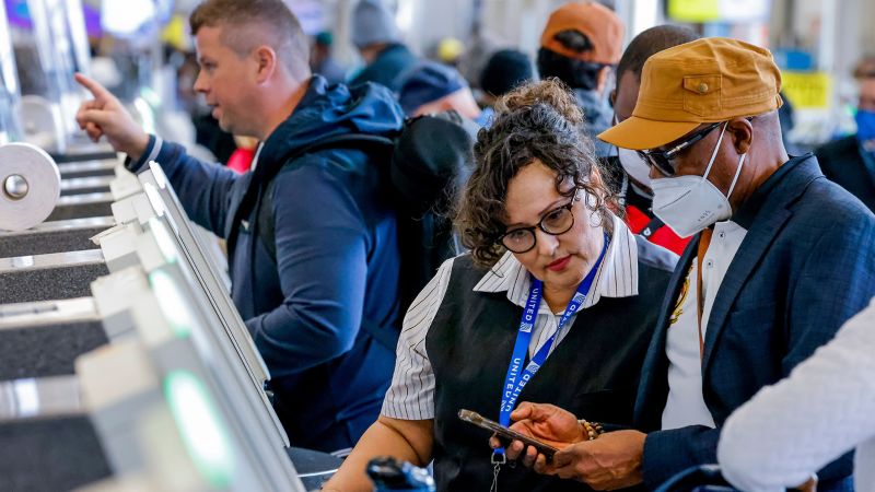 Summer Travel Chaos: Airlines Prepare For Increased Disruptions Summer Travel Chaos: Airlines Prepare For Increased Disruptions