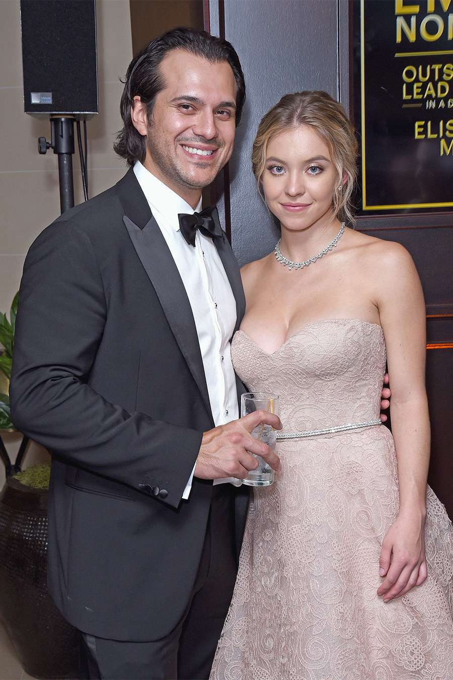 Sydney Sweeney's Post-Breakup Look: A Busty Display Following Davino Split Sydney Sweeney's Post-Breakup Look: A Busty Display Following Davino Split