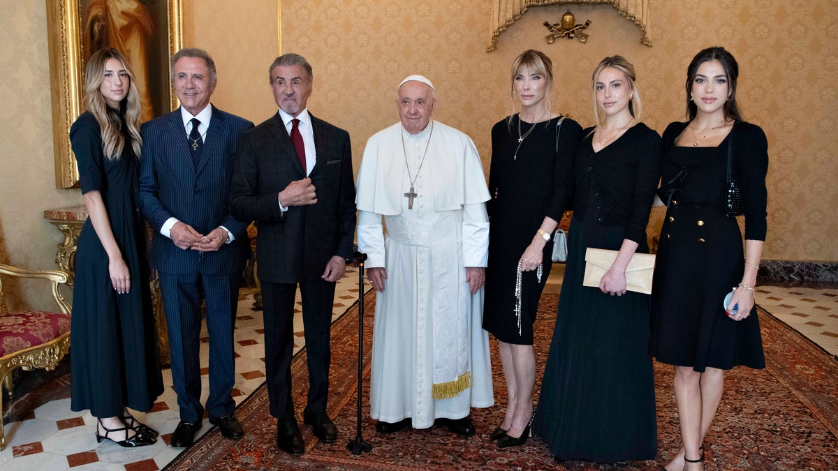 Sylvester Stallone Et Mon Art : Une Rencontre Exceptionnelle Sylvester Stallone Et Mon Art : Une Rencontre Exceptionnelle