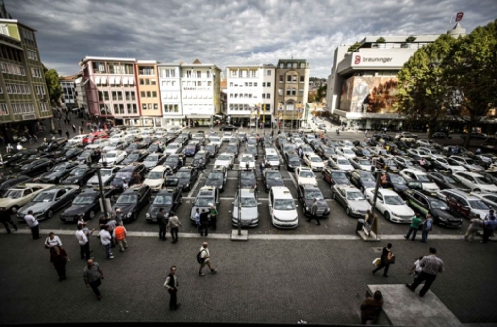 Taxi-Streik In Essen: Aktuelles Zum Protest Der Taxifahrer Taxi-Streik In Essen: Aktuelles Zum Protest Der Taxifahrer