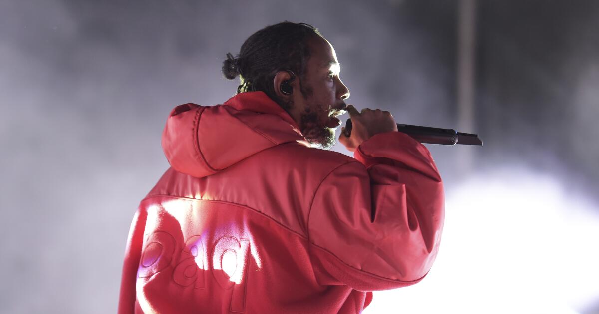 Taylor Swift, Kendrick Lamar, And Simone Biles: Webby Awards Triumph Taylor Swift, Kendrick Lamar, And Simone Biles: Webby Awards Triumph