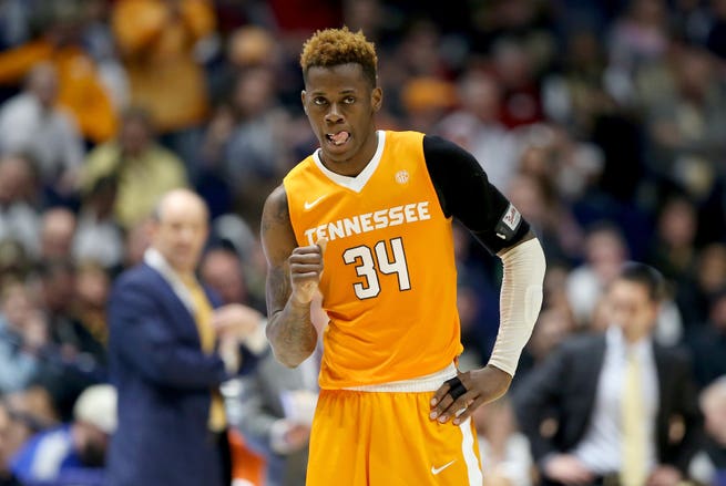 Tennessee Volunteers Rout Indiana State Sycamores, 12-1 Tennessee Volunteers Rout Indiana State Sycamores, 12-1