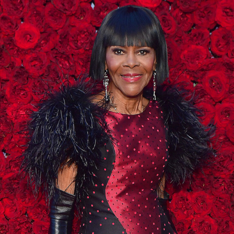 The 2025 Met Gala: Reviewing The Most Memorable Red Carpet Styles The 2025 Met Gala: Reviewing The Most Memorable Red Carpet Styles