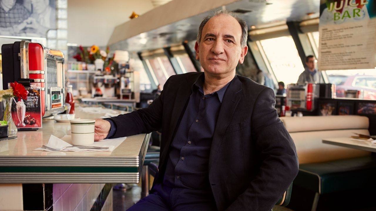 The Changing Style Of Armando Iannucci: A Critical Assessment The Changing Style Of Armando Iannucci: A Critical Assessment