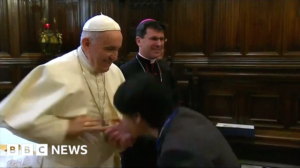 The Destruction Of Pope Francis' Ring: A Papal Tradition The Destruction Of Pope Francis' Ring: A Papal Tradition