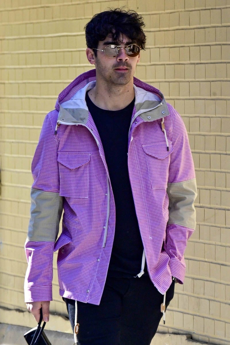 The Jonas Brothers' Joe And The Couple's Public Argument The Jonas Brothers' Joe And The Couple's Public Argument