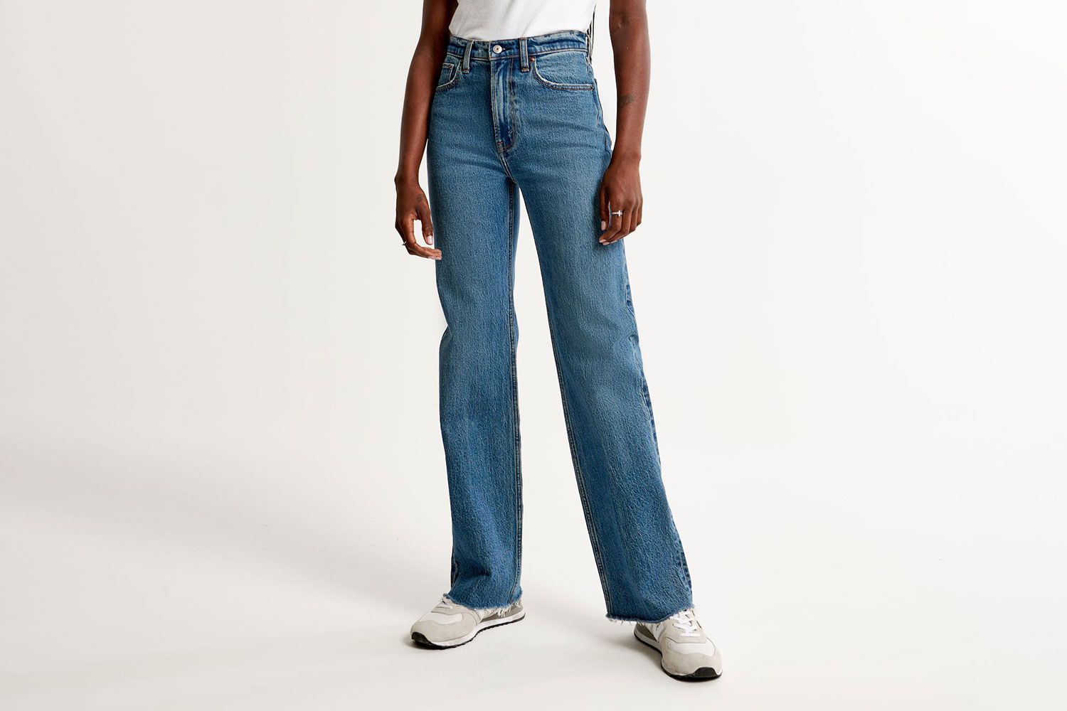 The Selena Gomez Effect: High-Waisted Suits And 80s Office Style The Selena Gomez Effect: High-Waisted Suits And 80s Office Style