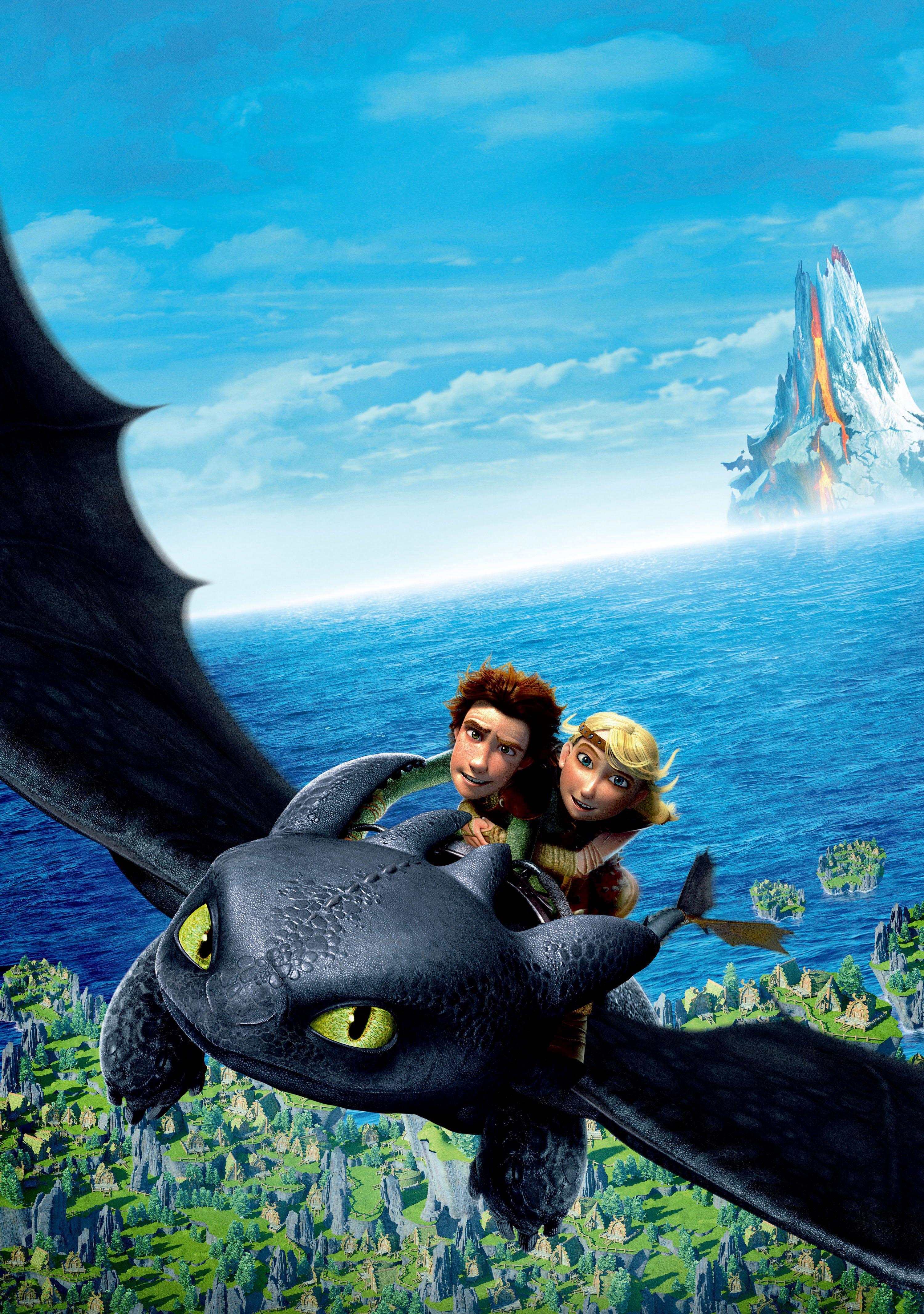 The Striking Size Difference Between Toothless And Red Death: A How To Train Your Dragon Poster Analysis The Striking Size Difference Between Toothless And Red Death: A How To Train Your Dragon Poster Analysis