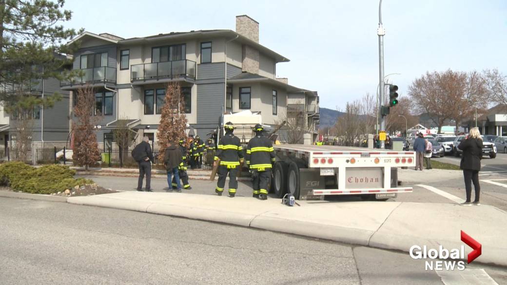 Three Car Crashes At One Townhouse: A CNN Investigation Three Car Crashes At One Townhouse: A CNN Investigation
