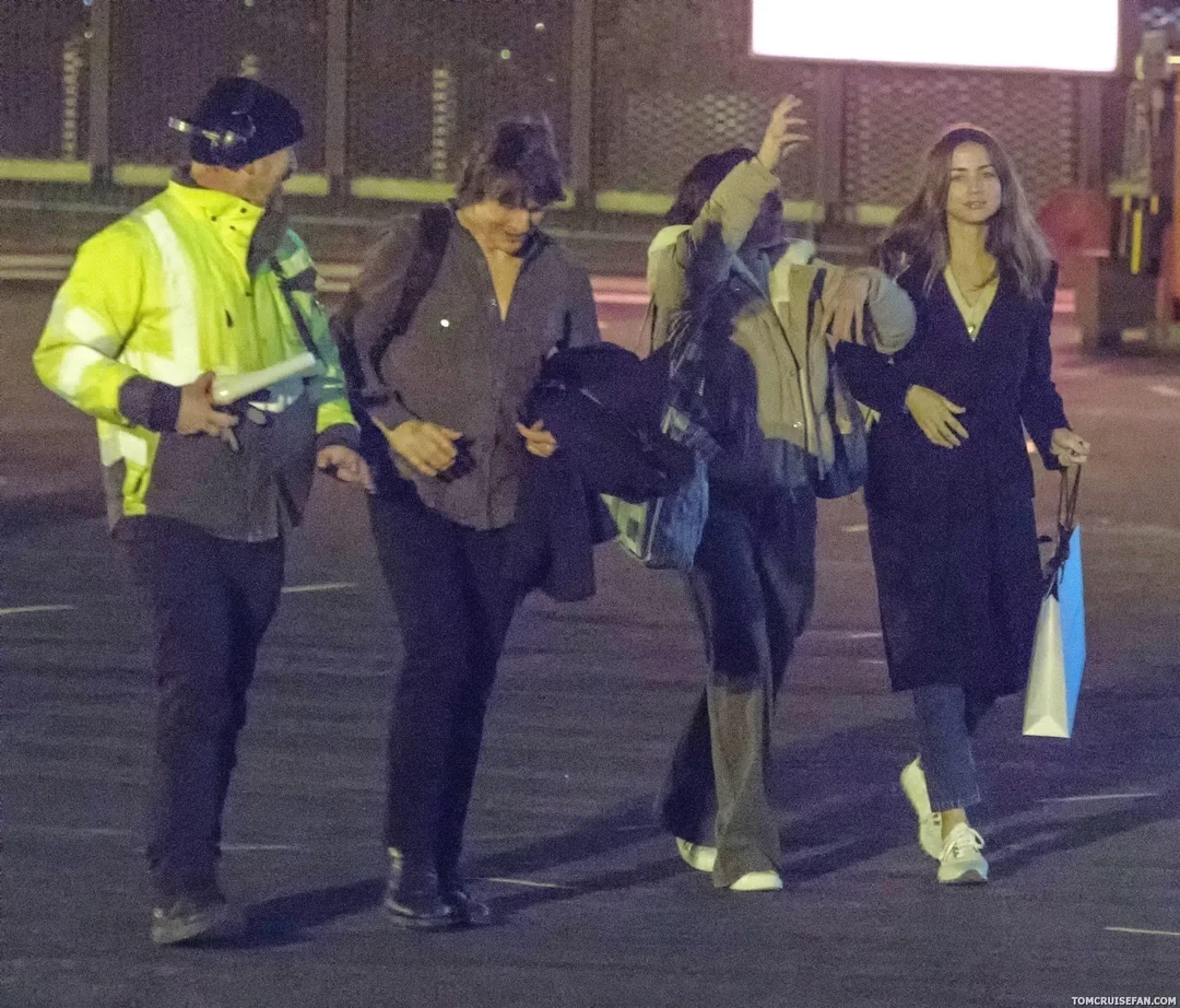 Tom Cruise And Ana De Armas: Are They Dating? Another UK Outing Sparks Rumors Tom Cruise And Ana De Armas: Are They Dating? Another UK Outing Sparks Rumors