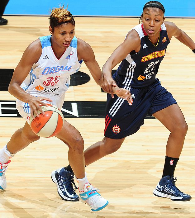 Top 16 Black Women Who Revolutionized The WNBA Top 16 Black Women Who Revolutionized The WNBA